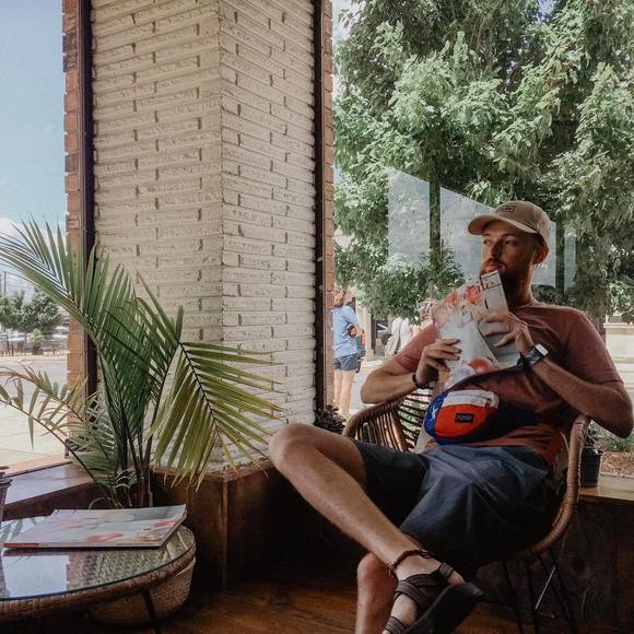 Meet your Posher, Lucas - Picture 1 of 1